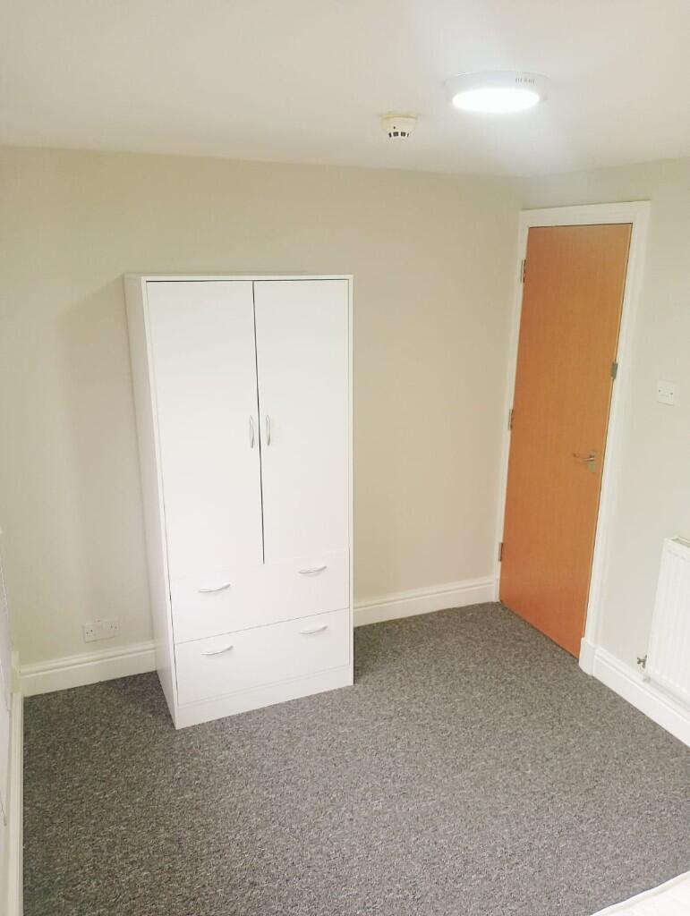 Additional image 6 of Broadway, Cardiff, Cardiff (County of), CF24