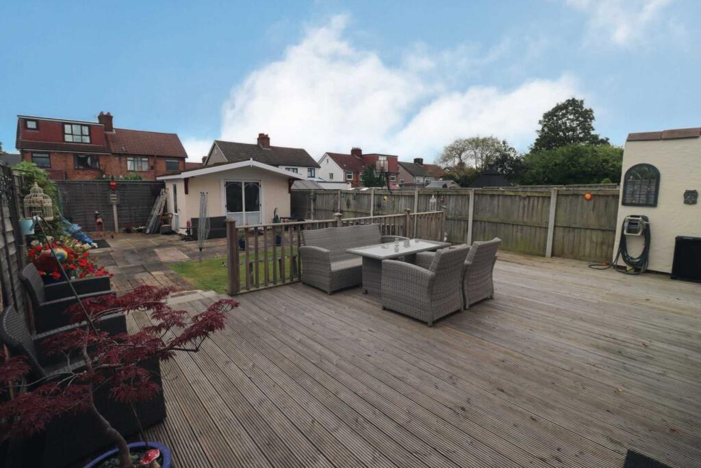 Additional image 25 of Teehey Lane, Bebington