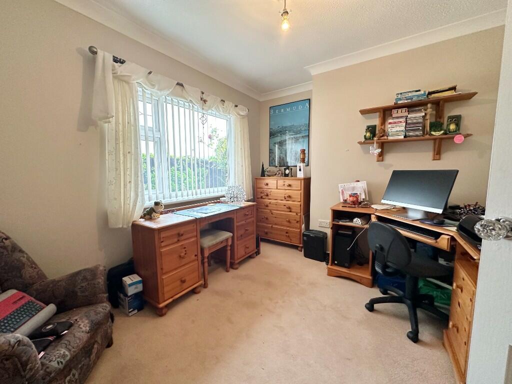 Additional image 14 of Lakeside Gardens, Merthyr Tydfil, South Glamorgan, Merthyr Tydfil (County of), CF48