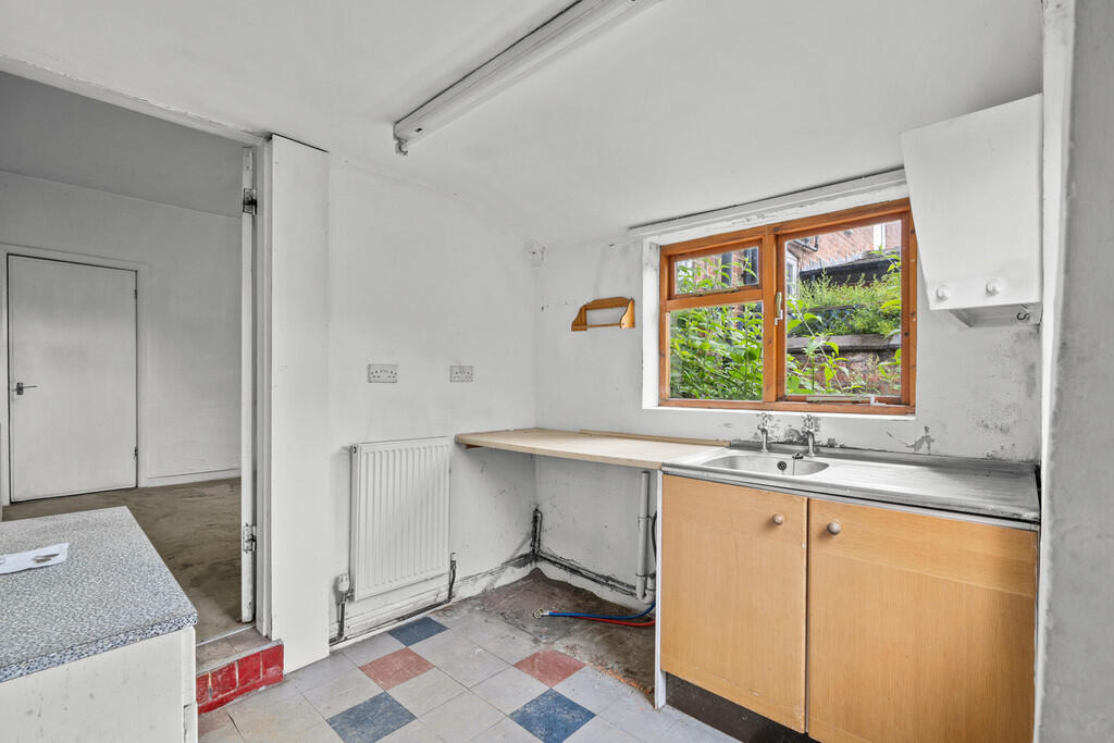 Additional image 8 of Hewitt Street, Hoole, Chester