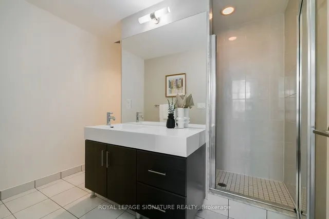 Additional image 12 of 35 Brian Peck Cres Unit 124