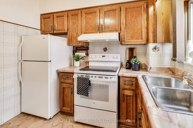 Additional image 7 of 38 Harvie Ave