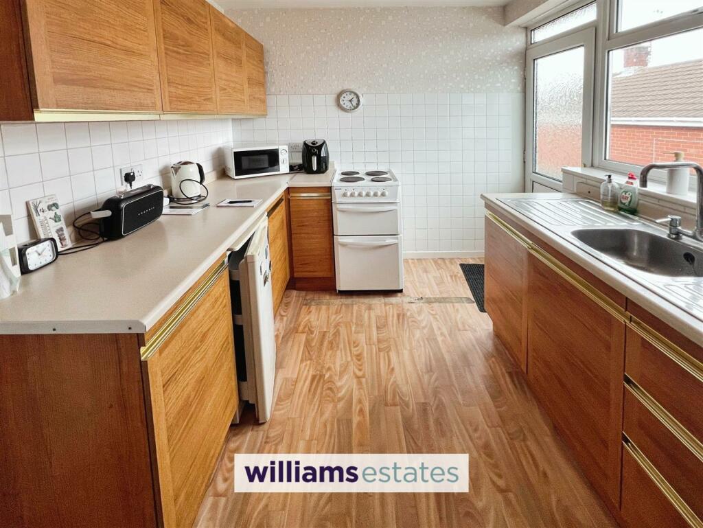 Additional image 3 of Edwin Drive, Flint