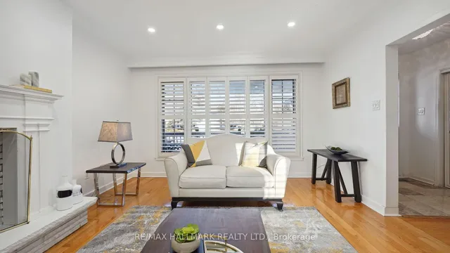 Additional image 7 of 73 Regency Sq