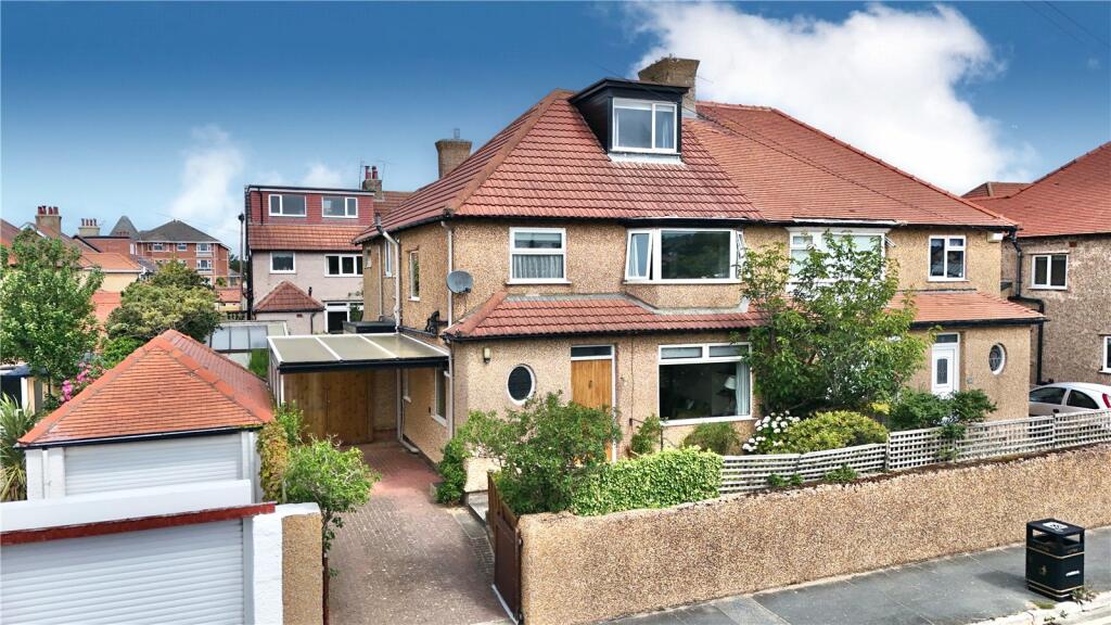 Dee Lane, West Kirby, Wirral, Merseyside, CH48