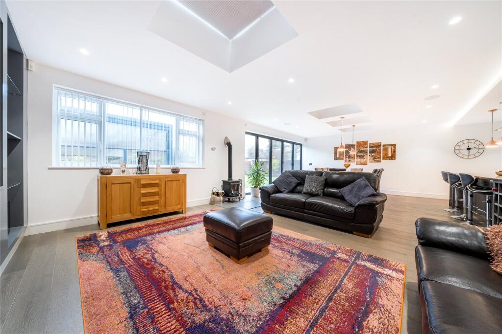 Additional image 60 of Highfield Road, Chislehurst