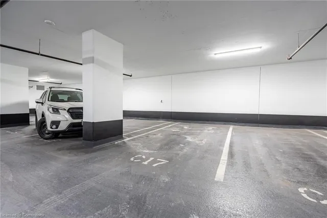 Additional image 45 of 2007 James St Unit 1305