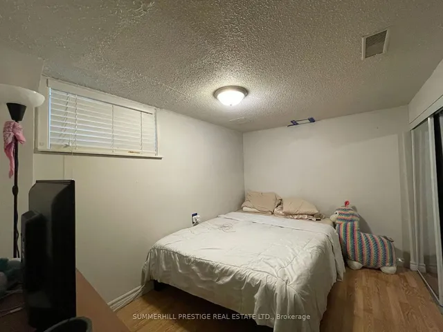 Additional image 40 of 53 Bowie Ave