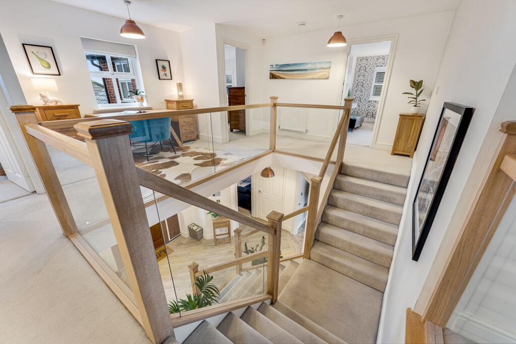 Additional image 13 of Spacious, Private, and Unrivalled Views Across Fields