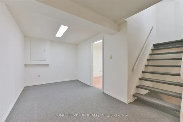 Additional image 35 of 23 Copthorne Ave