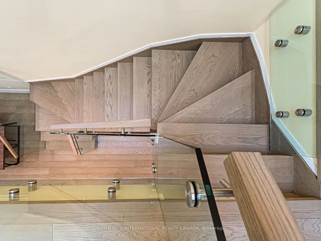 Additional image 17 of 137 Prescott Ave