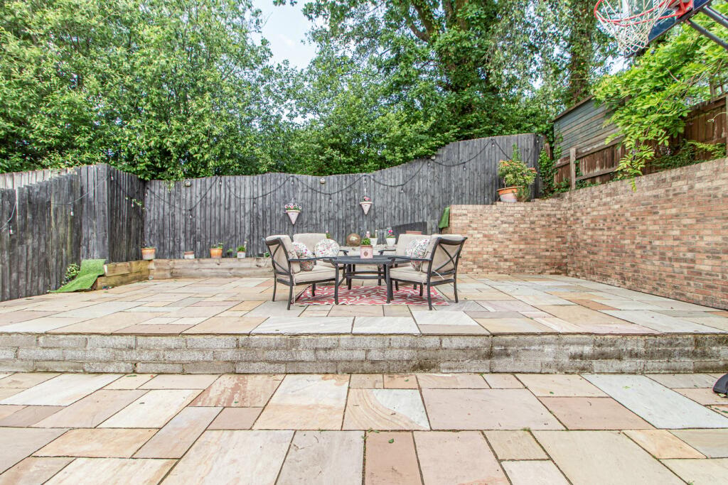 Additional image 22 of Gwern Heulog, Tonyrefail, Porth, CF39