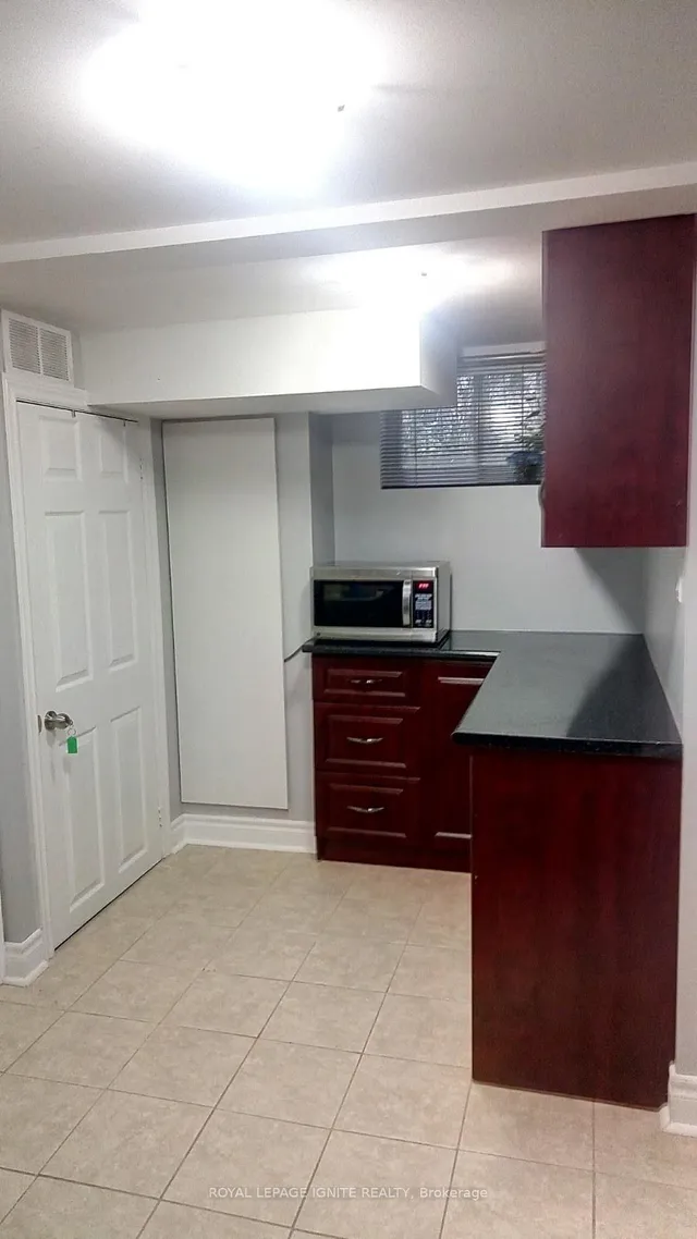 Additional image 22 of 140 Meadowvale Rd