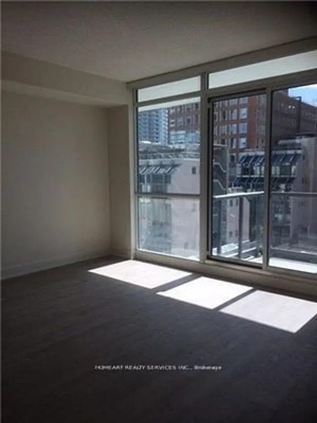 Additional image 6 of 30 Roehampton Ave Unit 304