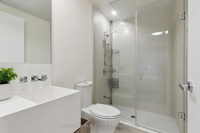 Additional image 27 of 1 Bloor St Unit 6706