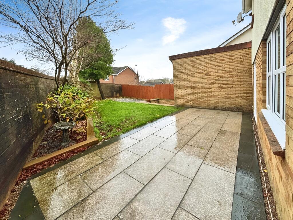 Additional image 16 of Clos Castell Newydd, Bridgend