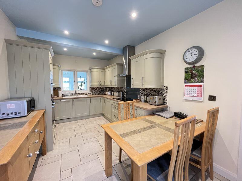 Additional image 5 of Harvest Cottage, Porthkerry Road, Rhoose, Barry, CF62 3BX