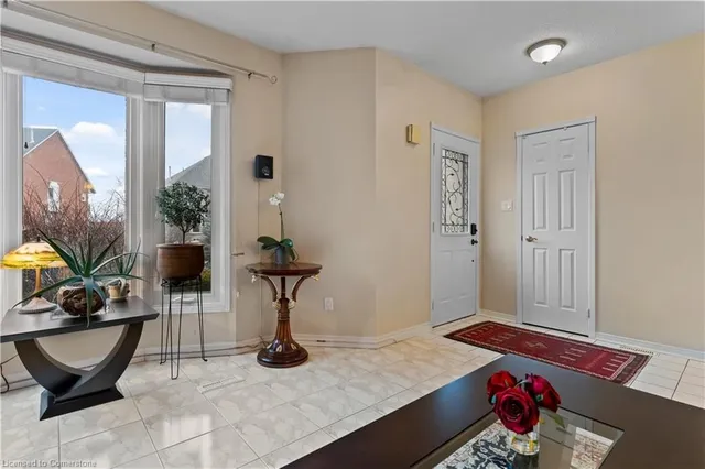 Additional image 7 of 11 Harbour Dr