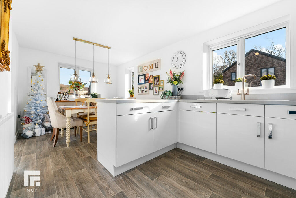 Additional image 40 of Gwern Catherine, Capel Llanilltern, Cardiff