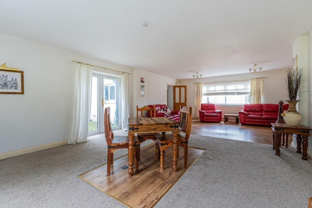 Additional image 22 of Elfed Avenue, Penarth