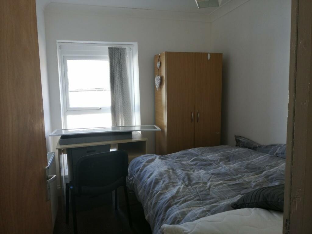 Additional image 3 of Wood Road, Pontypridd