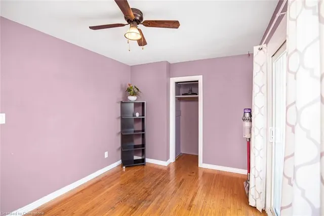 Additional image 13 of 725 Mud St