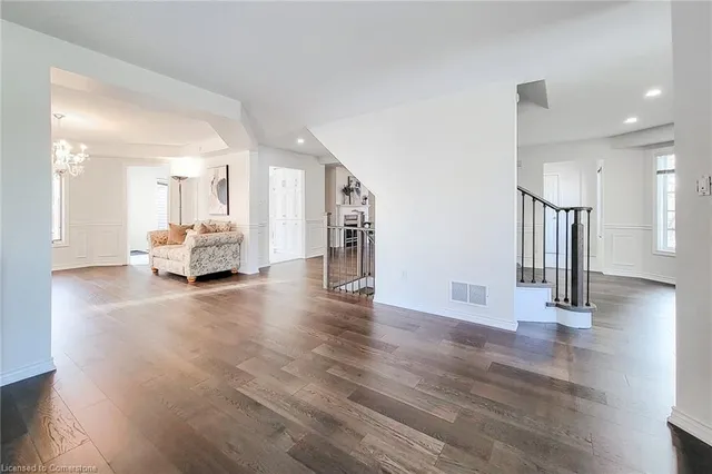 Additional image 15 of 85 Meadowlands Blvd