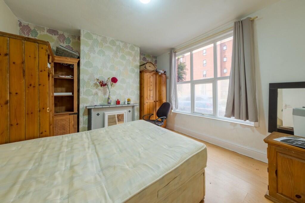 Additional image 8 of Queens Avenue, Chester