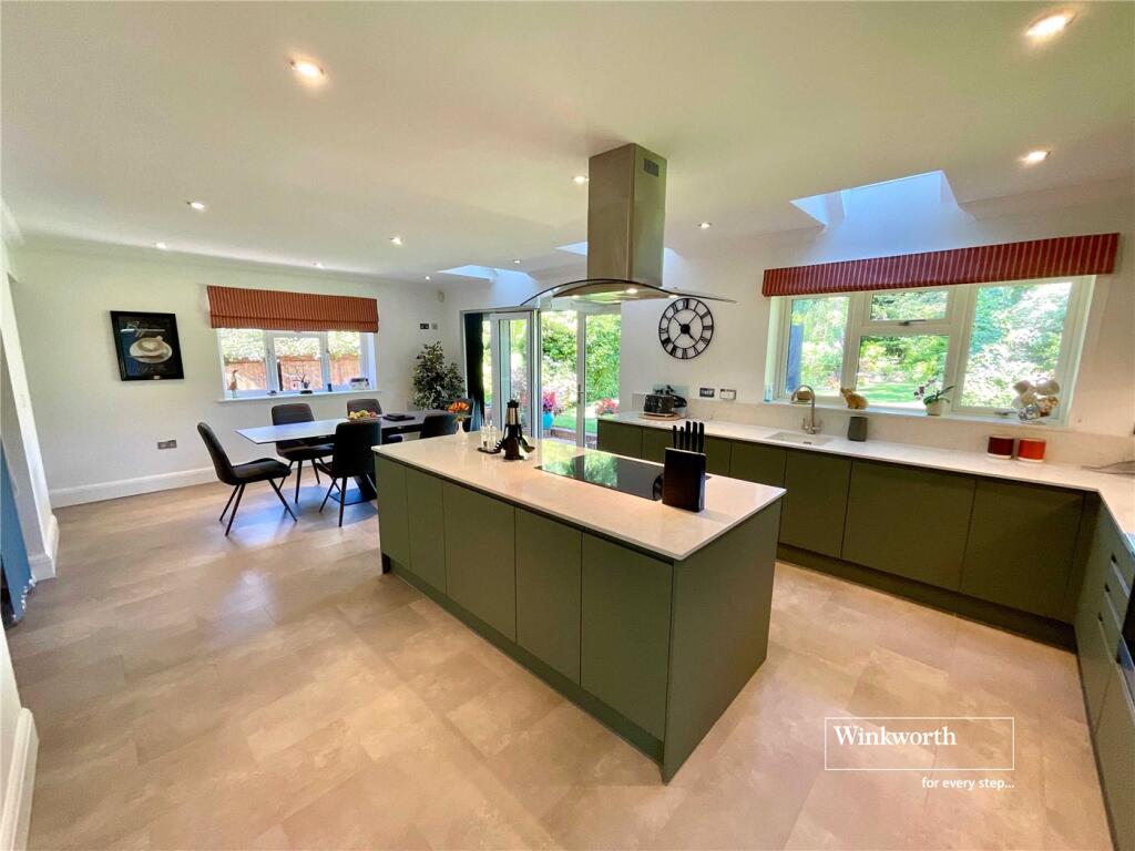 Additional image 26 of Hurstbourne Avenue, Highcliffe, Christchurch, BH23