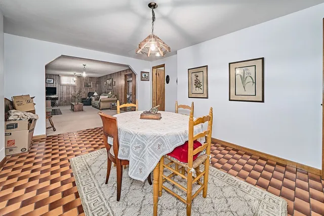 Additional image 27 of 10 Romanway Cres