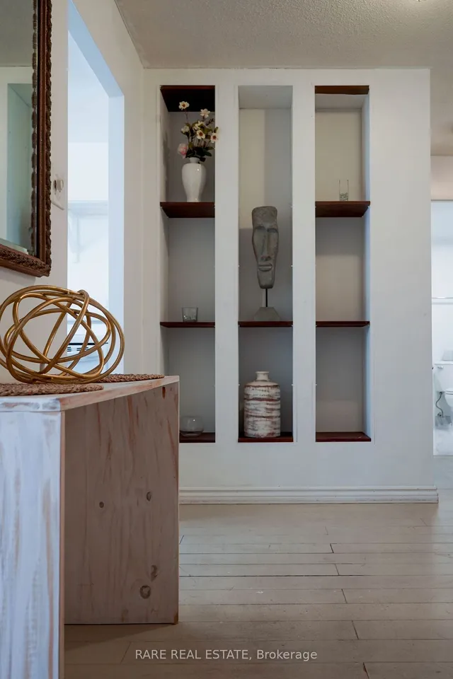 Additional image 2 of 89 Mccaul St Unit 423