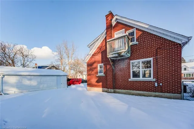 Additional image 37 of 56 Garden Ave