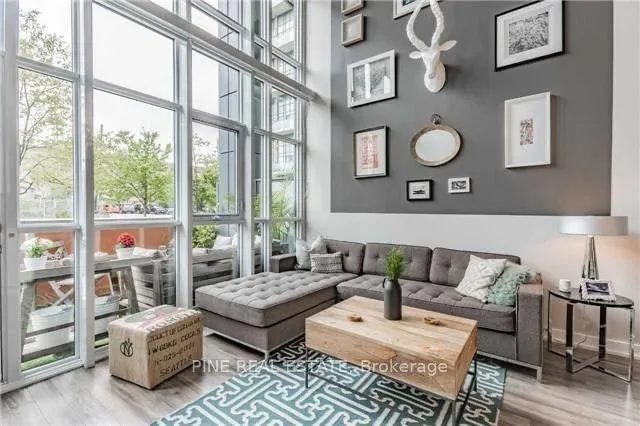 5 Hanna Ave Unit 107