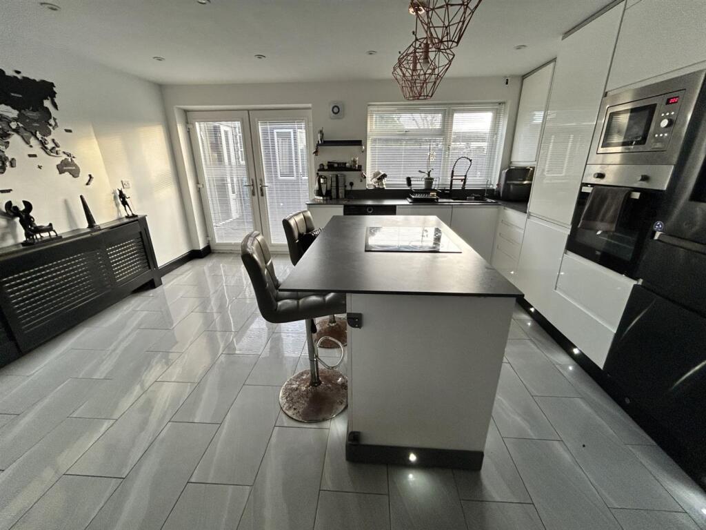 Additional image 19 of Spring Lodge Close, Eastbourne