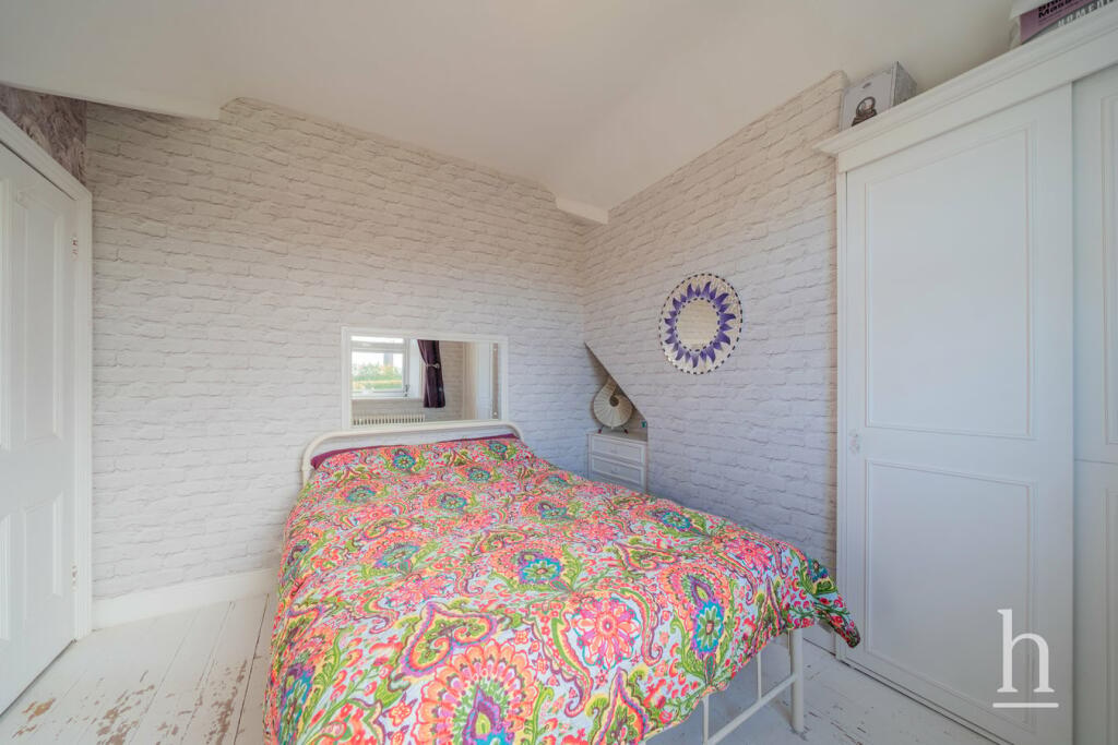 Additional image 11 of South View, Bromborough Pool, CH62