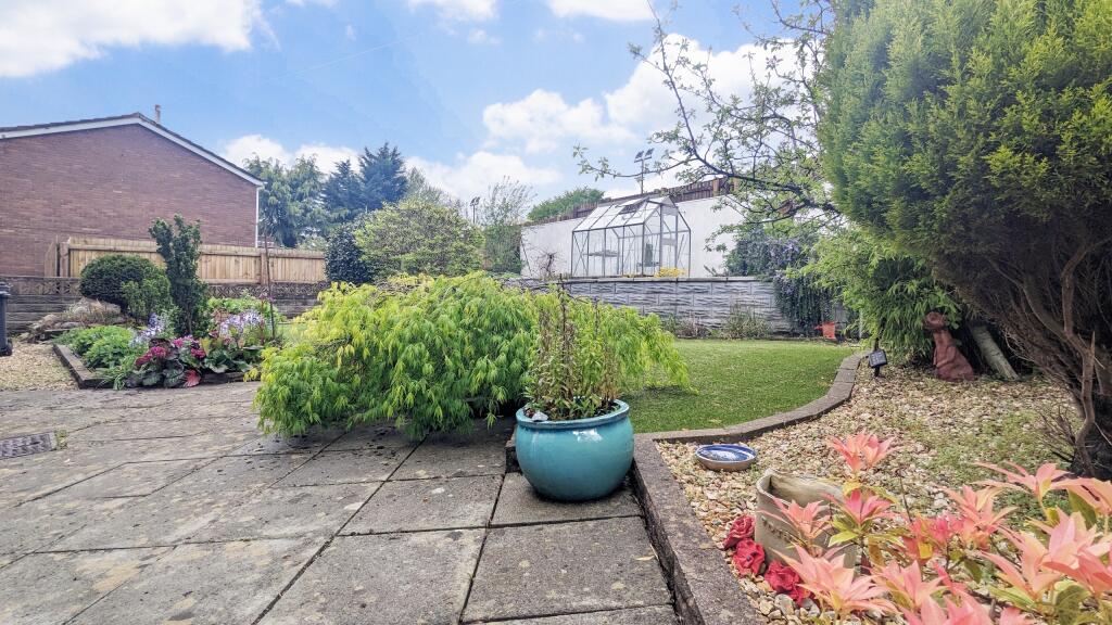 Additional image 25 of Penydarren Gardens, Merthyr Tydfil, CF47 8RJ