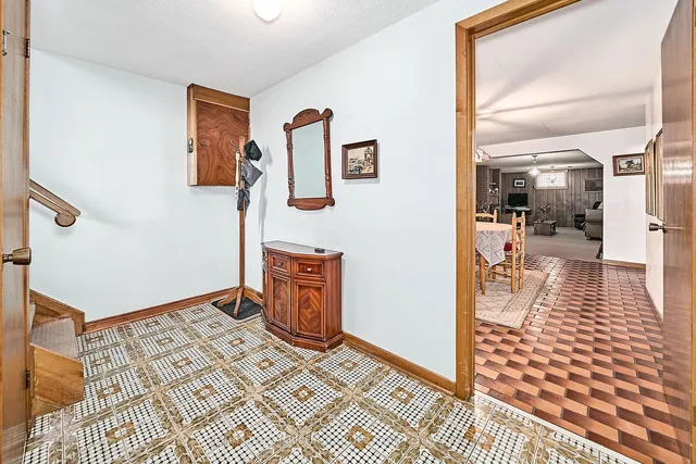 Additional image 25 of 10 Romanway Cres