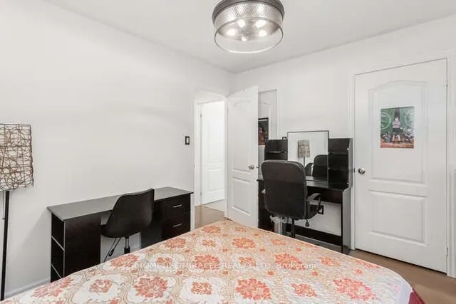 Additional image 31 of 452 Nairn Circ