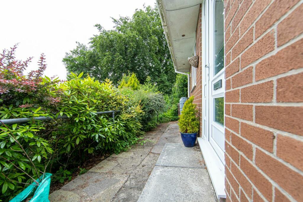 Additional image 21 of Ashgrove, Edwardsville, Treharris