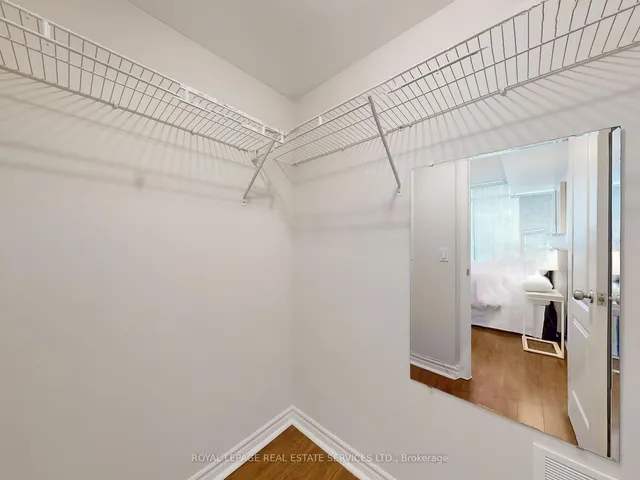 Additional image 18 of 2 Rean Dr Unit 706