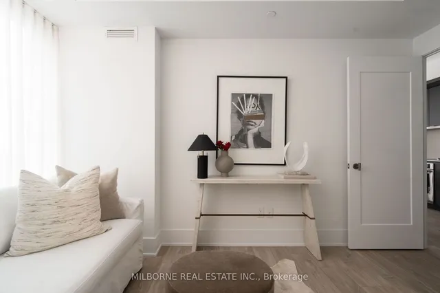 Additional image 18 of 470 Front St W Unit 1405