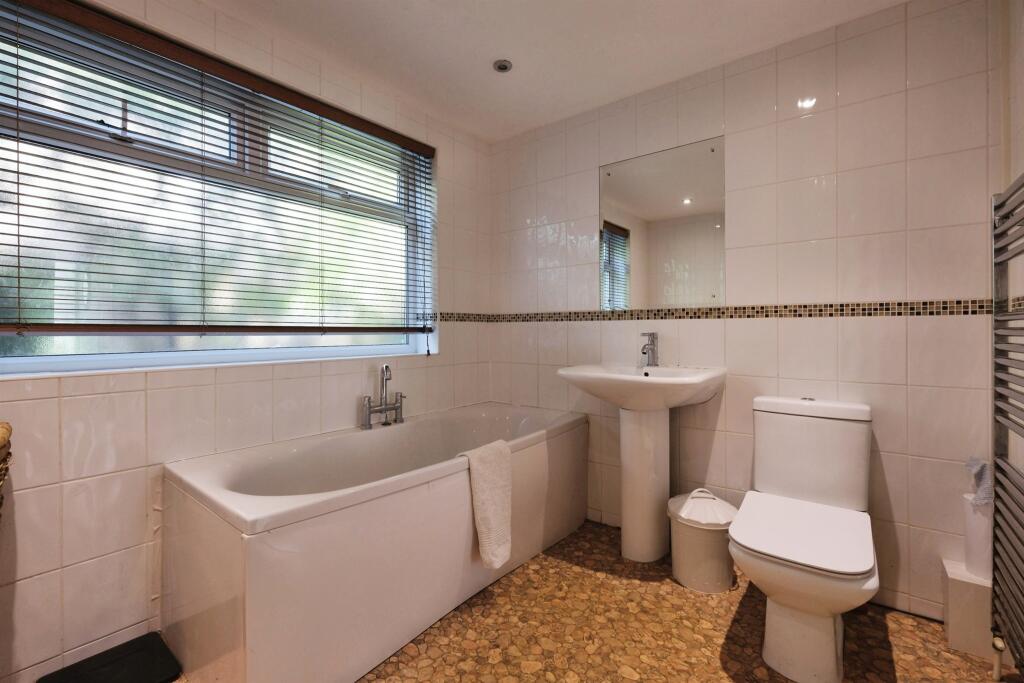 Additional image 10 of Fairlight Avenue, Telscombe Cliffs, Peacehaven