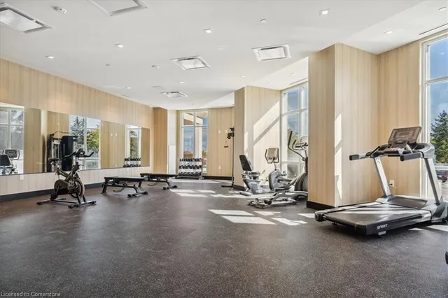 Additional image 35 of 2750 King St Unit 404