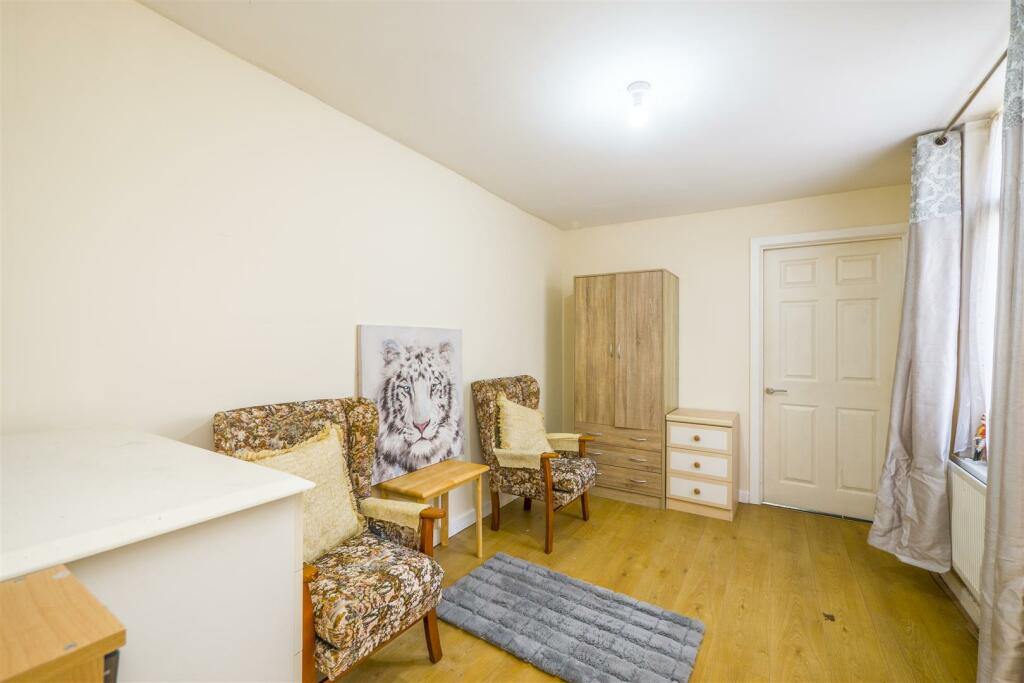 Additional image 2 of Holmes Street, Barry