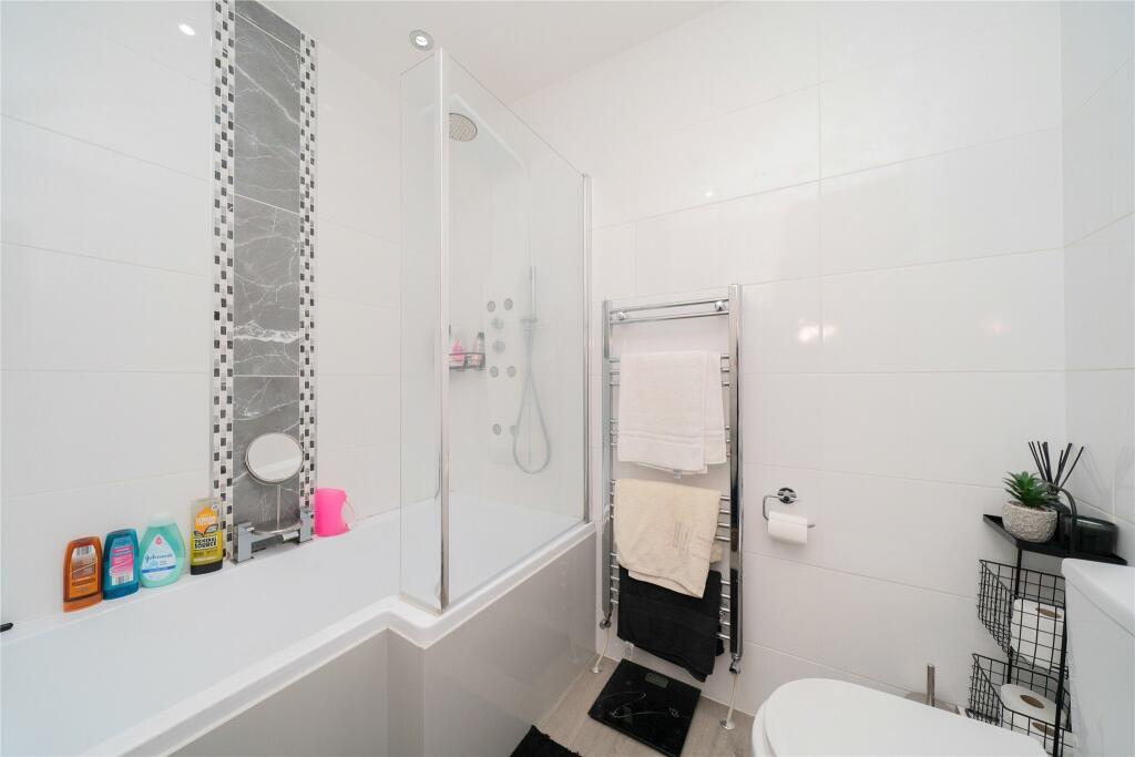 Additional image 47 of Hanns Hall Road, Neston, Cheshire, CH64
