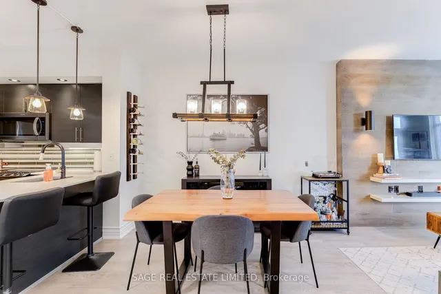 Additional image 13 of 65 East Liberty St Unit 1717