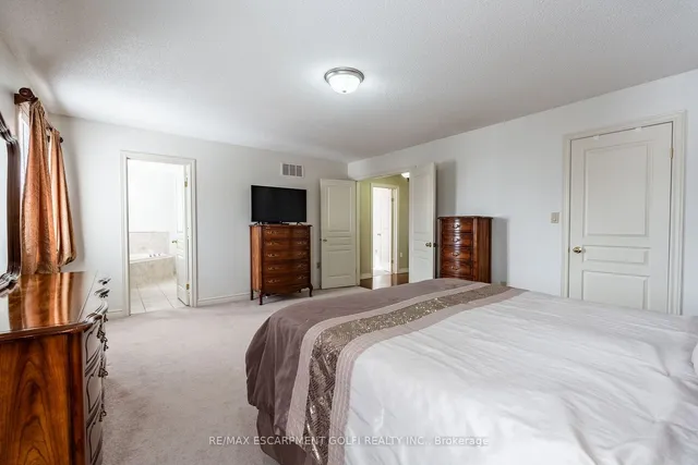 Additional image 26 of 86 Templemead Dr