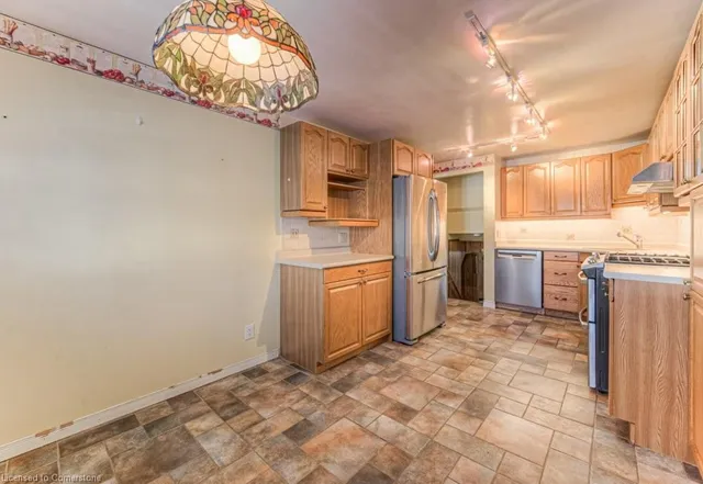 Additional image 16 of 29 Hickory Hts