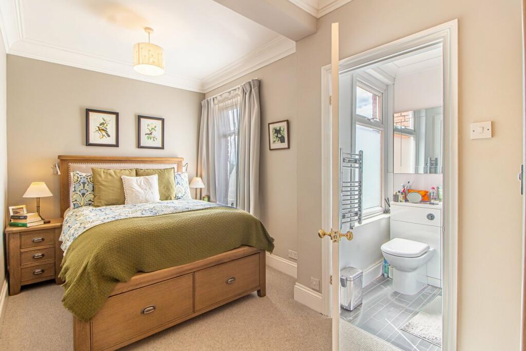 Additional image 20 of Llantrisant Road, Pontyclun, CF72