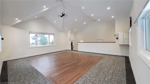 Additional image 42 of 2019 Dundas St